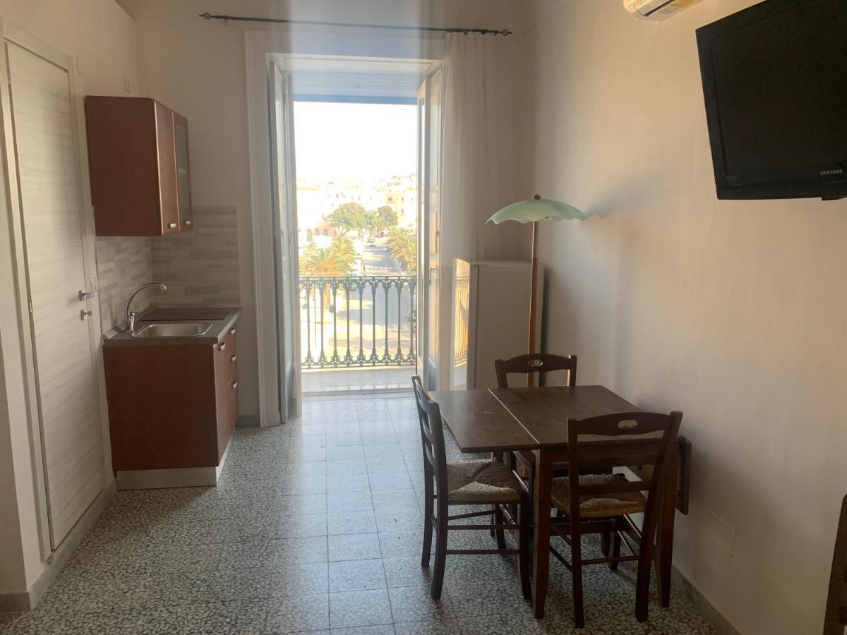 Colombo Apartment E Room Vieste Kültér fotó