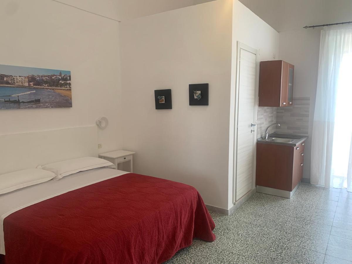 Colombo Apartment E Room Vieste Kültér fotó