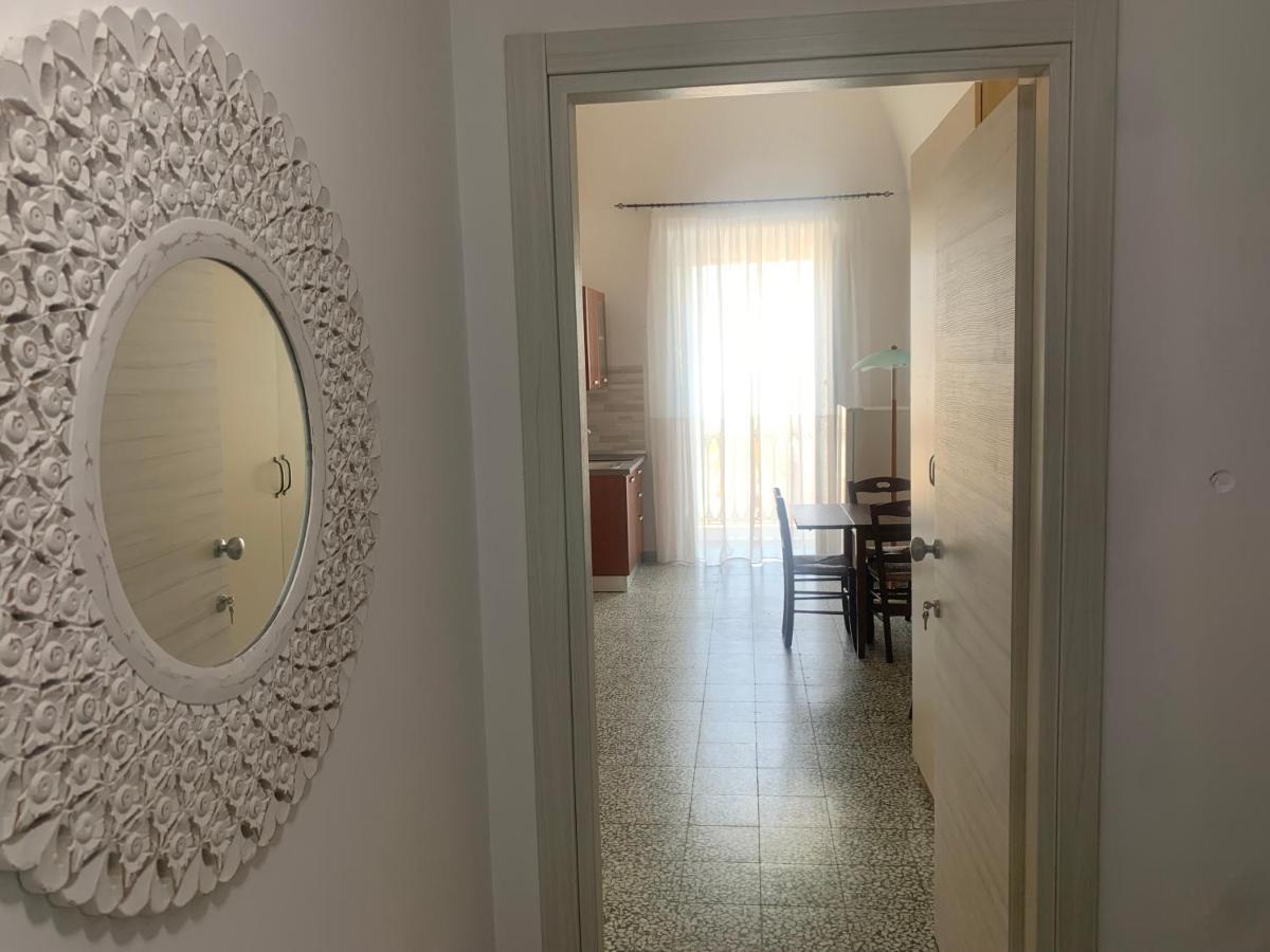 Colombo Apartment E Room Vieste Kültér fotó