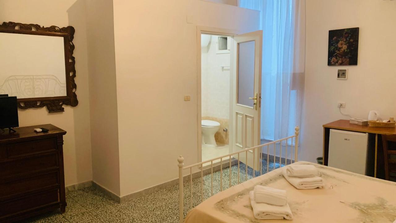 Colombo Apartment E Room Vieste Kültér fotó