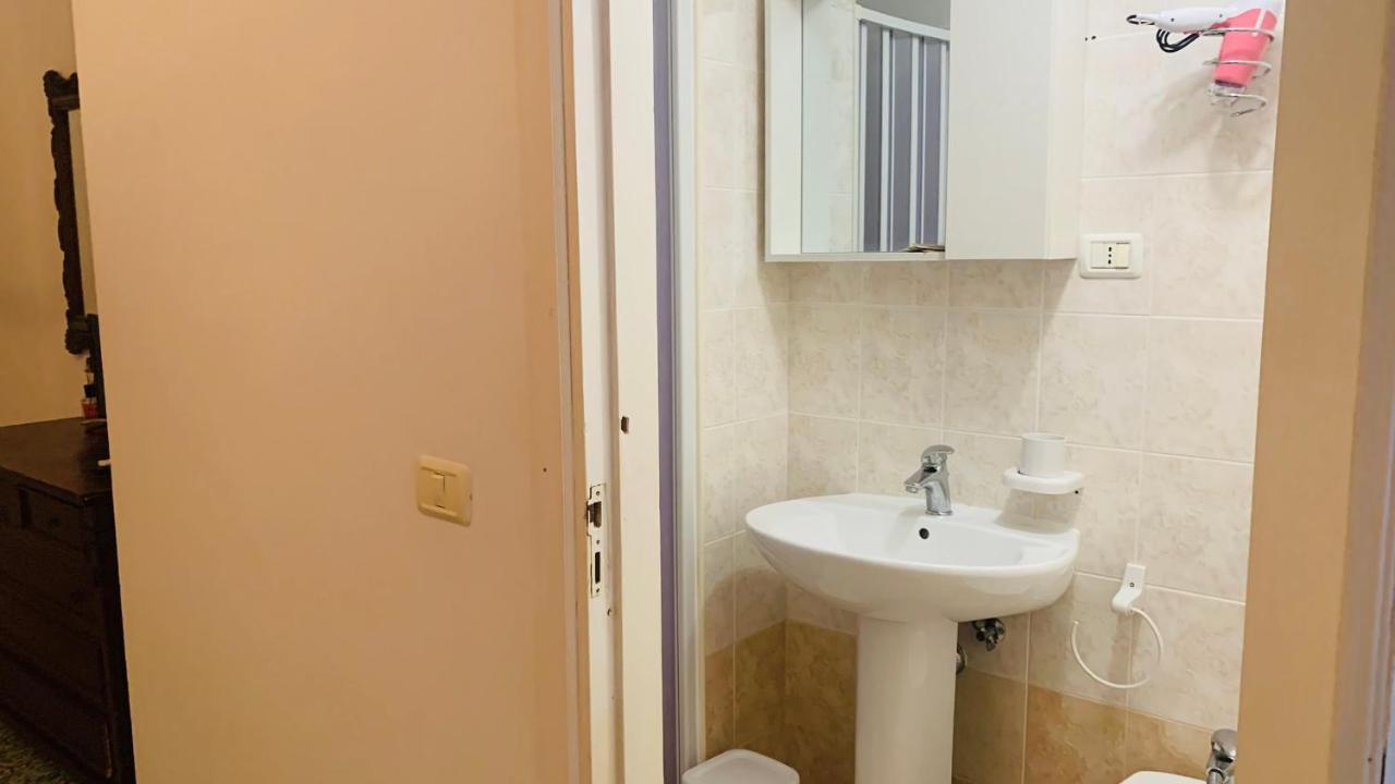 Colombo Apartment E Room Vieste Kültér fotó