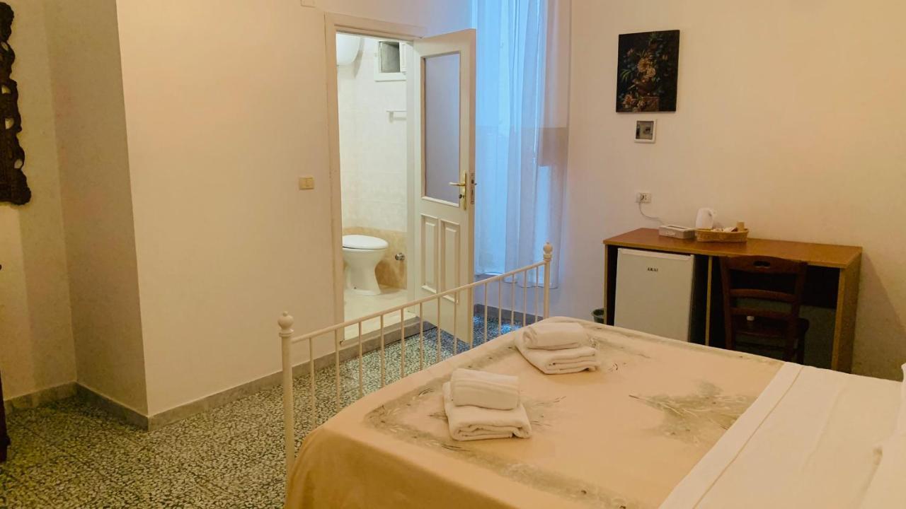 Colombo Apartment E Room Vieste Kültér fotó